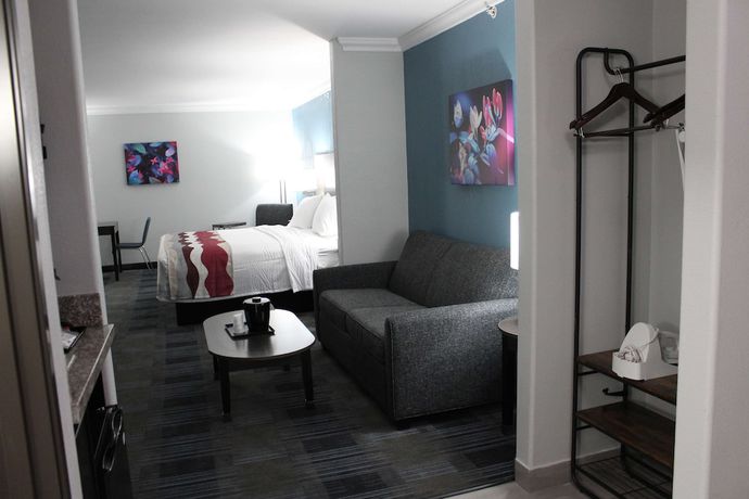 Imagen de la habitación del Hotel Best Western Medical Center North Inn And Suites Near Six Flags. Foto 18