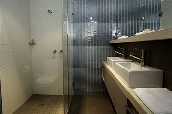 Imagen de la habitación del Hotel Best Western Melbourne City. Foto 8