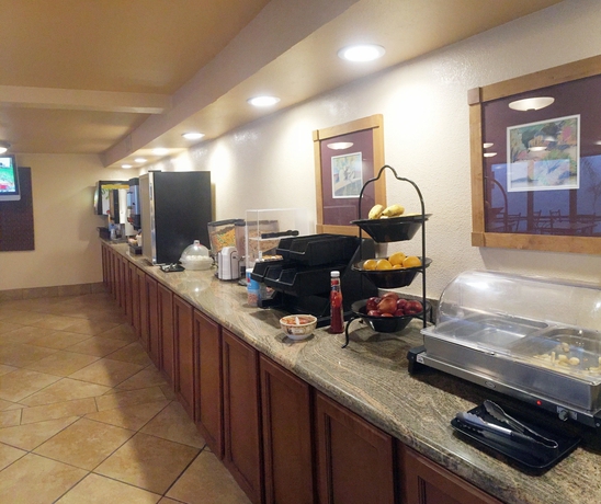 Imagen del bar/restaurante del Hotel Best Western Mezona Inn. Foto 4