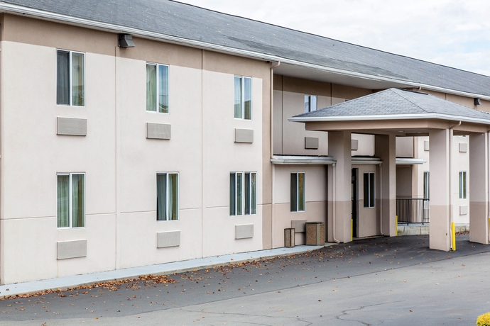 Imagen de los exteriores del Hotel Best Western Milford Inn. Foto 11