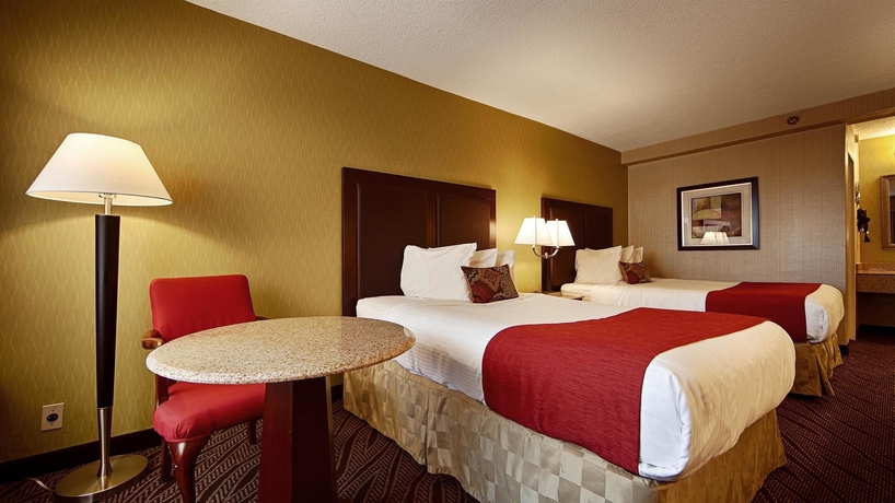 Imagen de la habitación del Hotel Best Western Mill River Manor. Foto 5