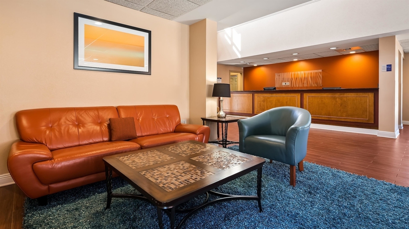 Imagen de los interiores del Hotel Best Western Milton Inn. Foto 18