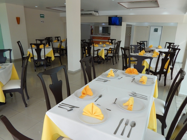 Imagen del bar/restaurante del Hotel Best Western Minatitlan. Foto 4