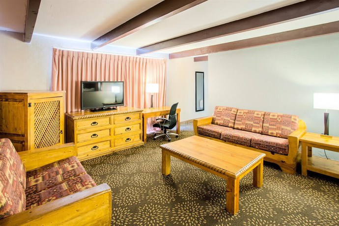 Imagen de la habitación del Hotel Best Western Mission Inn. Foto 16