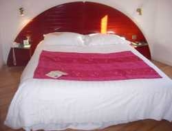 Imagen de la habitación del Hotel Best Western Montagne Noire. Foto 2