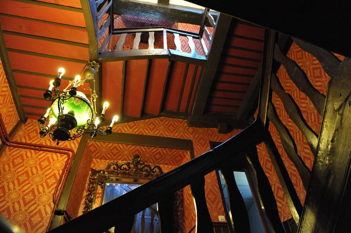 Imagen de los interiores del Hotel Best Western Montgomery. Foto 11