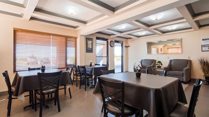 Imagen del bar/restaurante del Hotel Best Western Montis Inn. Foto 5