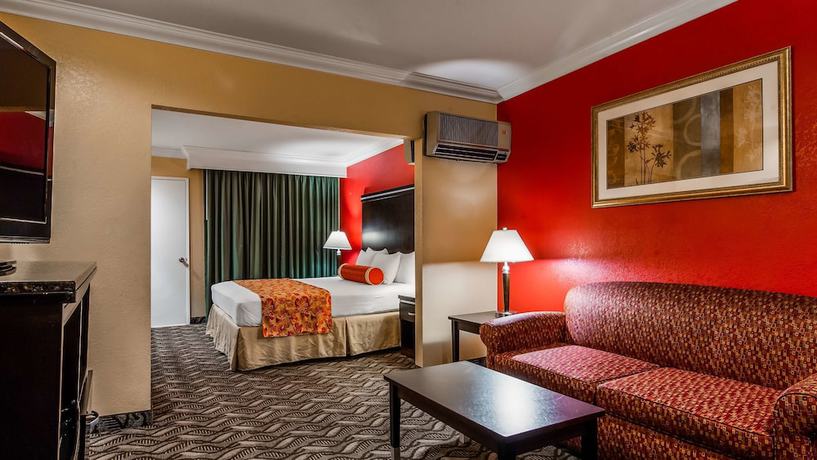 Imagen de la habitación del Hotel Best Western Moreno & Suites. Foto 12