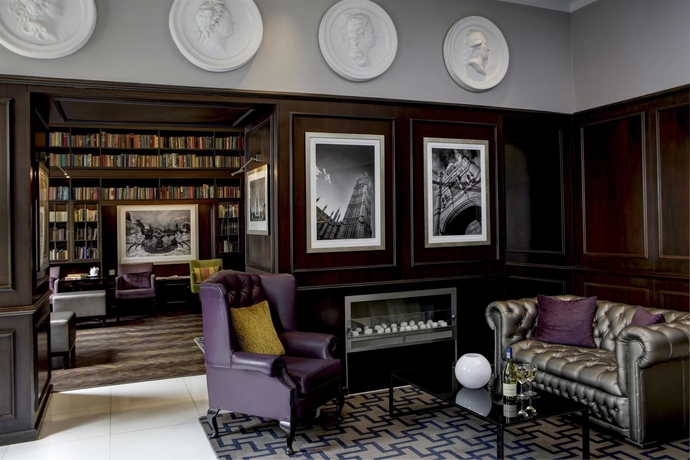 Imagen de los interiores del Hotel Best Western Mornington Hyde Park. Foto 6