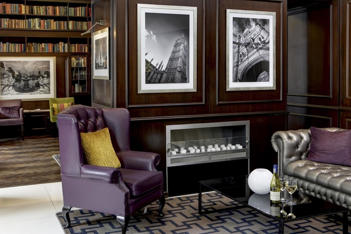 Imagen de los interiores del Hotel Best Western Mornington Hyde Park. Foto 15