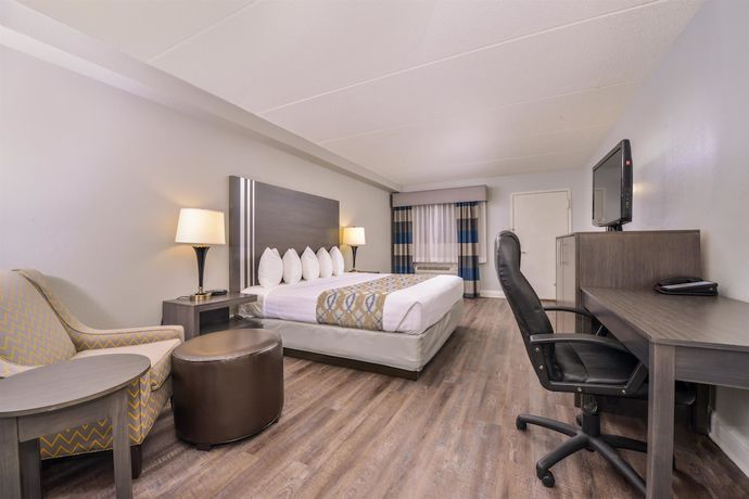 Imagen de la habitación del Hotel Best Western Naperville Inn. Foto 10