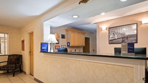 Imagen general del Hotel Best Western New Baltimore Inn. Foto 4