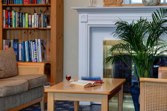Imagen de los interiores del Hotel Best Western New Holmwood. Foto 9