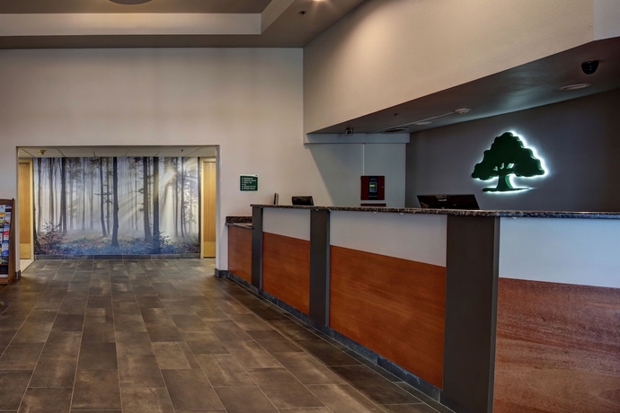 Imagen de los interiores del Hotel Best Western North I-25. Foto 17