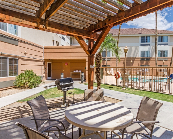 Imagen de los exteriores del Hotel Best Western North Phoenix. Foto 9