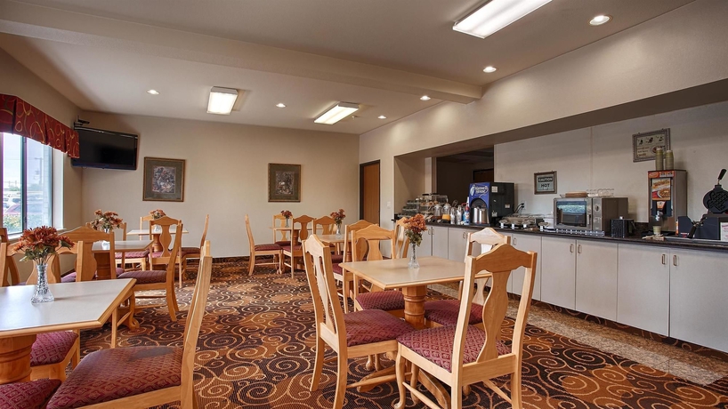 Imagen del bar/restaurante del Hotel Best Western Northwest Inn. Foto 4