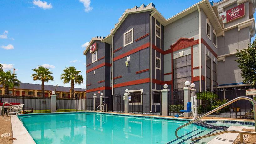 Imagen de la piscina del Hotel Best Western Northwest Inn & Suites. Foto 20