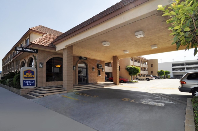 Imagen general del Hotel Best Western Norwalk Inn. Foto 2