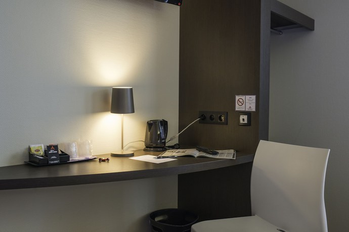 Imagen de la habitación del Hotel Best Western Nuit De Retz Nantes Sud. Foto 14