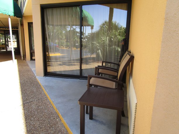 Imagen de la habitación del Hotel Best Western Oak Manor. Foto 8