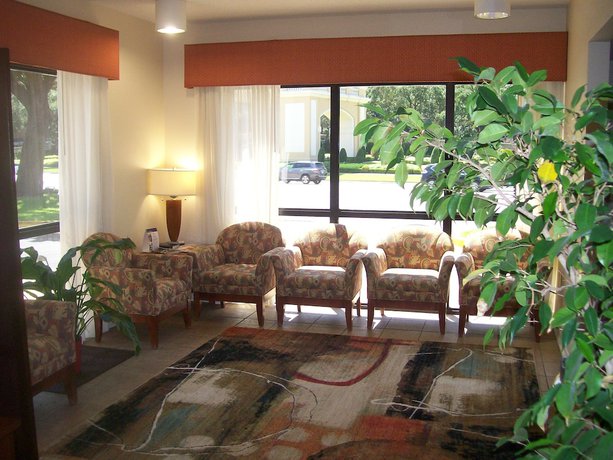 Imagen de los interiores del Hotel Best Western Oak Manor. Foto 20