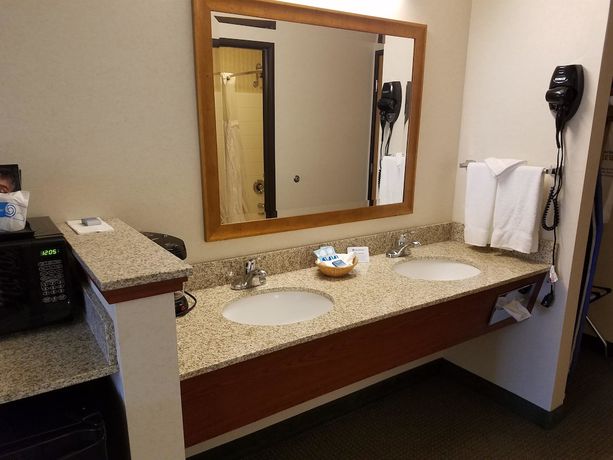 Imagen de la habitación del Hotel Best Western Oak Meadows Inn. Foto 6