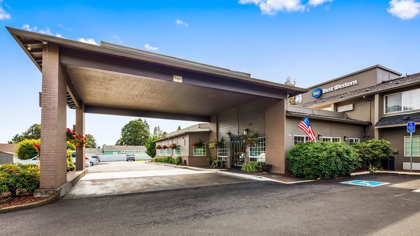 Imagen general del Hotel Best Western Oak Meadows Inn. Foto 1