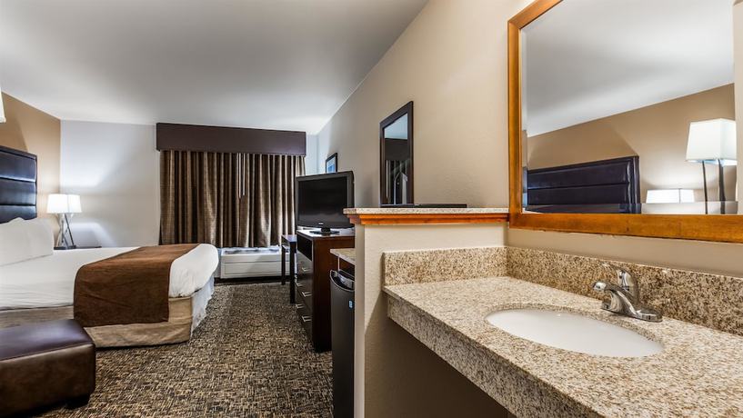 Imagen de la habitación del Hotel Best Western Oak Meadows Inn. Foto 10
