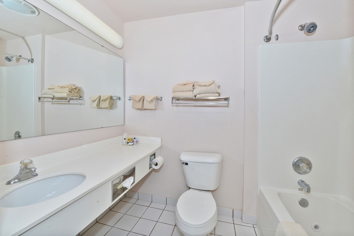 Imagen de la habitación del Hotel Best Western Ocean City Hotel and Suites. Foto 4