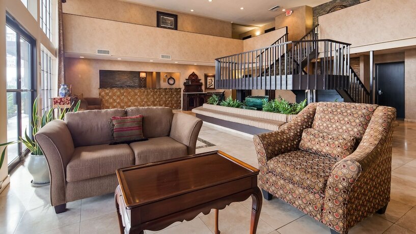 Imagen general del Hotel Best Western Of Alexandria Inn and Suites and Conference Center. Foto 4