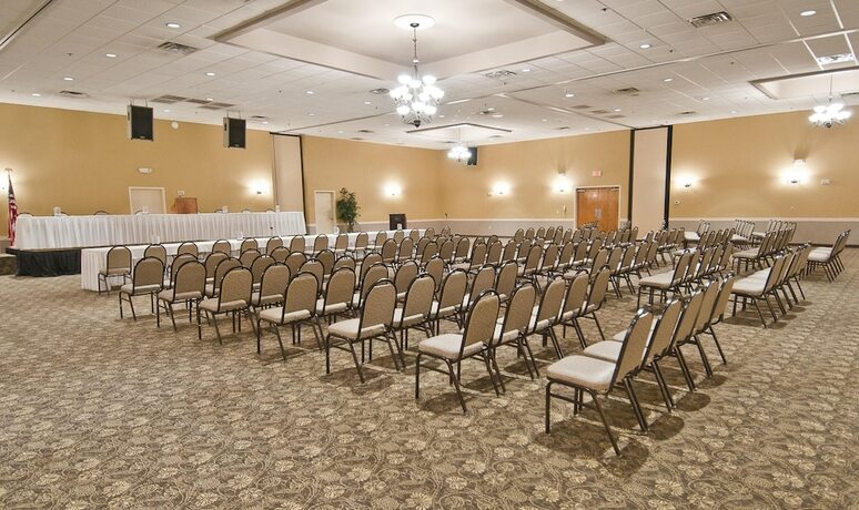 Imagen general del Hotel Best Western Of Alexandria Inn and Suites and Conference Center. Foto 9