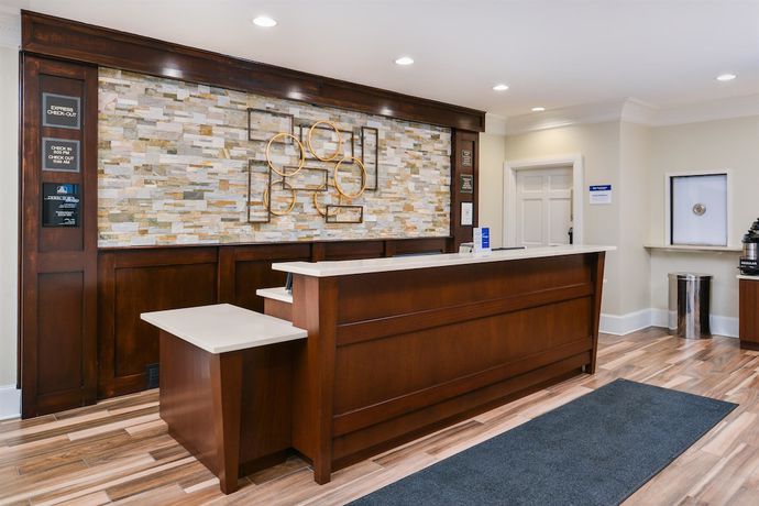Imagen de los interiores del Hotel Best Western Of Hartland. Foto 17