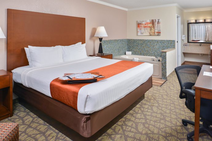 Imagen de la habitación del Hotel Best Western Of Hartland. Foto 11