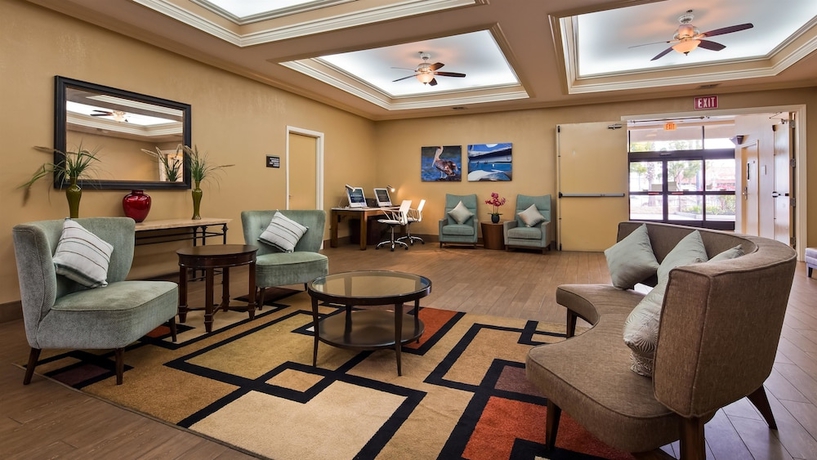 Imagen de los interiores del Hotel Best Western Of Long Beach. Foto 16
