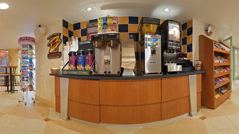 Imagen del bar/restaurante del Hotel Best Western Orlando Gateway. Foto 5