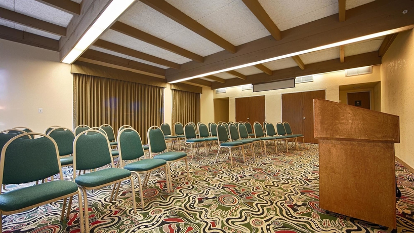 Imagen de los interiores del Hotel Best Western Orlando West. Foto 11