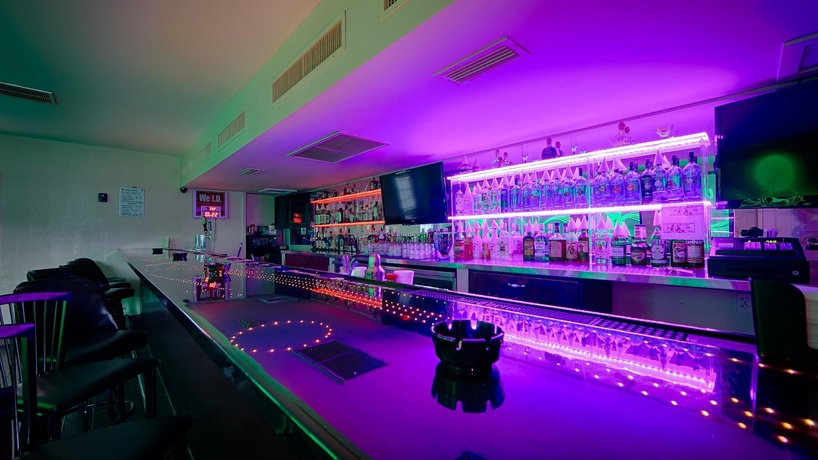 Imagen del bar/restaurante del Hotel Best Western Orlando West. Foto 3