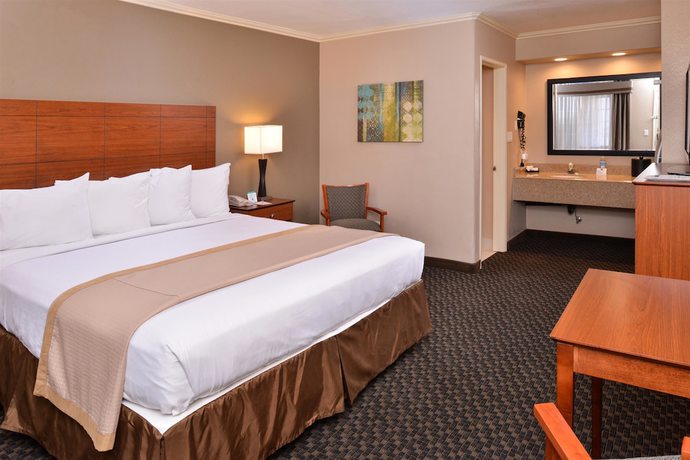 Imagen de la habitación del Hotel Best Western Oxnard Inn. Foto 7