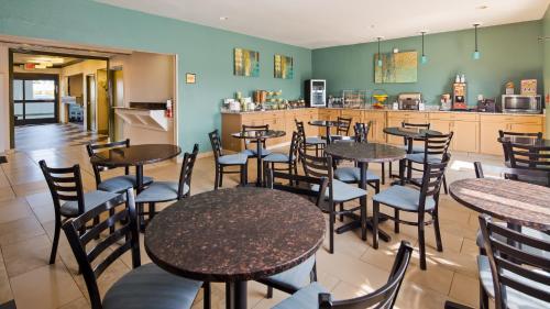 Imagen general del Hotel Best Western PLUS University Inn Marion. Foto 3