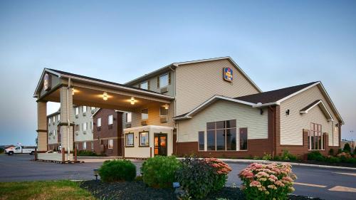 Imagen general del Hotel Best Western PLUS University Inn Marion. Foto 4