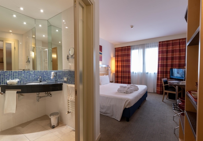 Imagen de la habitación del Hotel Best Western Palace Inn. Foto 17