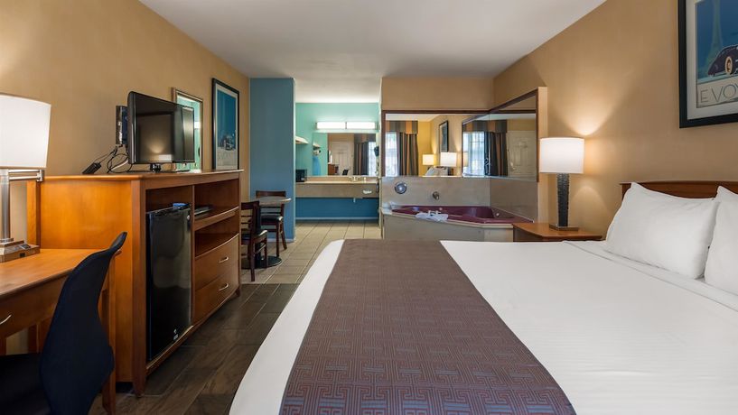 Imagen de la habitación del Hotel Best Western Palm Garden Inn. Foto 4