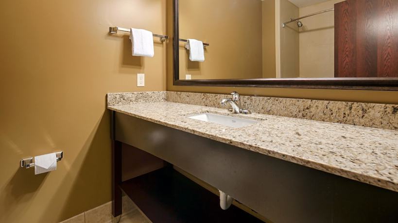 Imagen de la habitación del Hotel Best Western Paradise Inn, Savoy. Foto 3