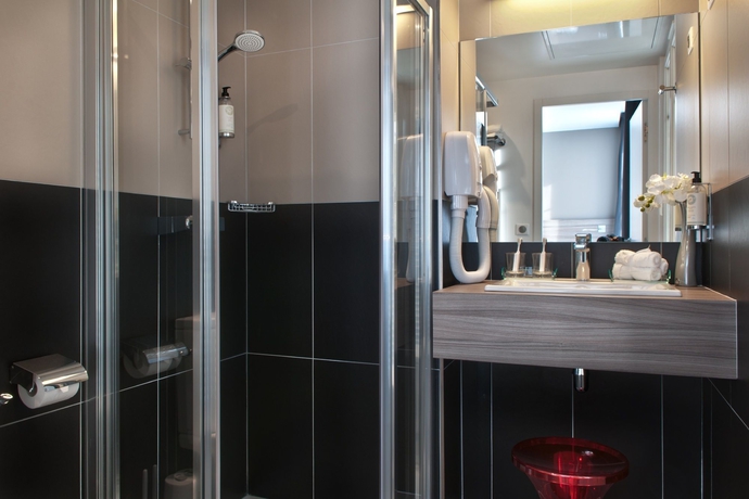 Imagen de la habitación del Hotel Best Western Paris Porte De Versailles. Foto 7