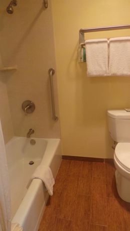 Imagen de la habitación del Hotel Best Western Park Crest Inn. Foto 3