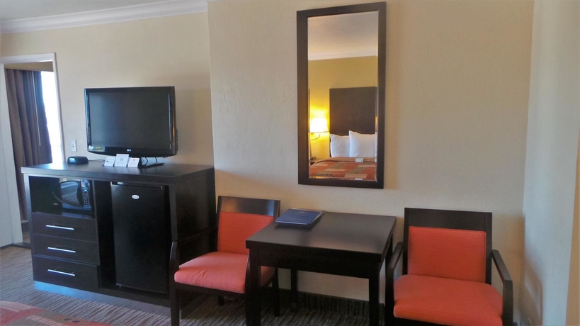 Imagen de la habitación del Hotel Best Western Park Crest Inn. Foto 10