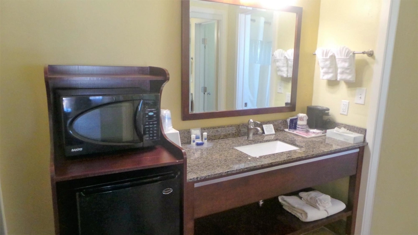 Imagen de la habitación del Hotel Best Western Park Crest Inn. Foto 12