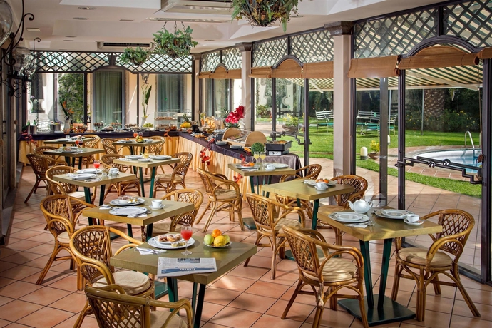 Imagen del bar/restaurante del Hotel Best Western Park, Fiano Romano. Foto 7