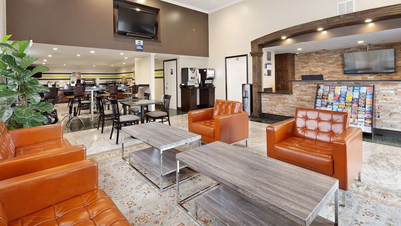 Imagen de los interiores del Hotel Best Western Pasadena Royale Inn and Suites. Foto 19