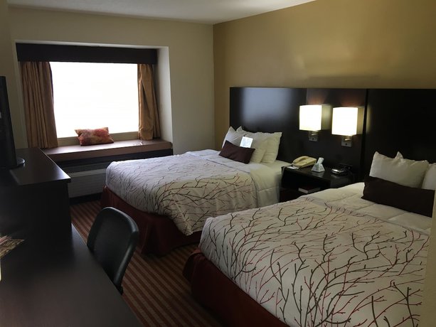 Imagen de la habitación del Hotel Best Western Patriots Point. Foto 4